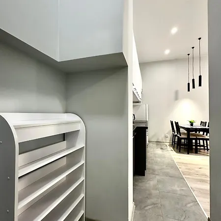 Apartment Designers' 1 Bedroom Near Gulliver Kyiv