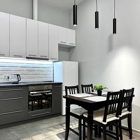 Designers' 1 Bedroom Near Gulliver Apartment Kyiv